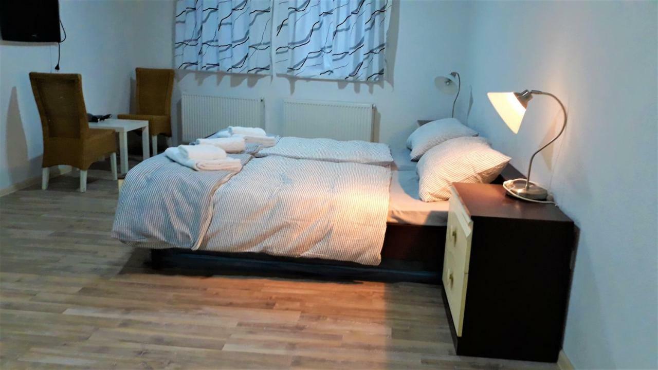 Apartments&Rooms Mido Visoko Luaran gambar