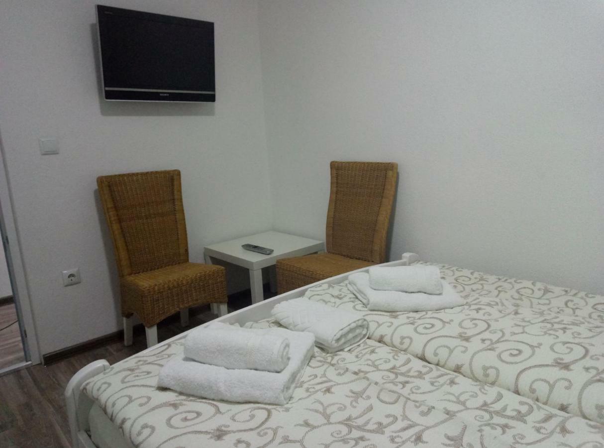 Apartments&Rooms Mido Visoko Luaran gambar